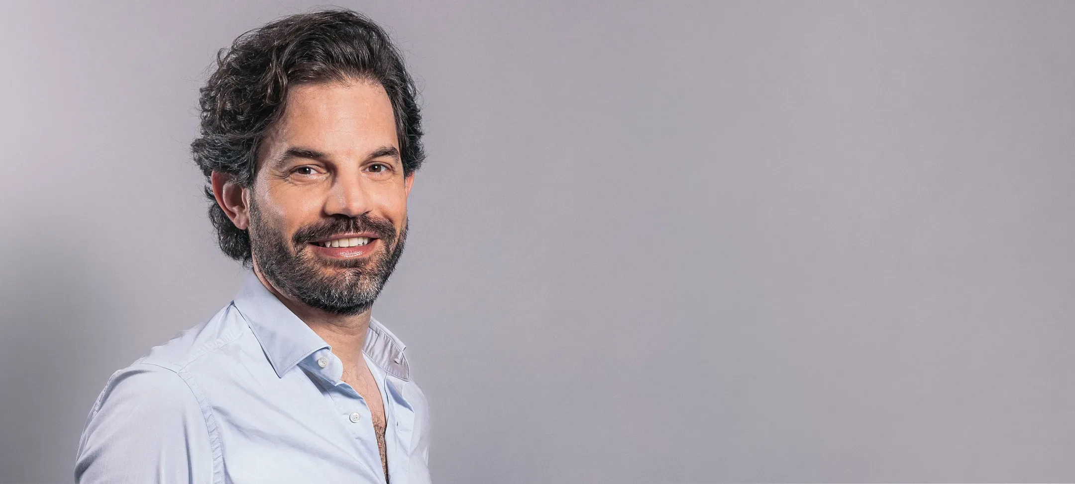 Guillaume Michel, Ophtalmologue spécialisé dans les maladies de la rétine et la cataracte