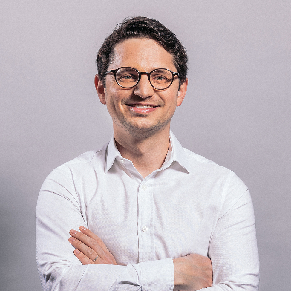  Dr Mickaël Anjou 